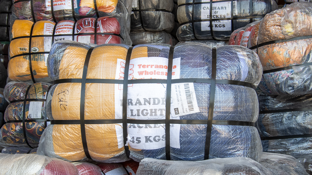  Buy Vintage Clothing Bales