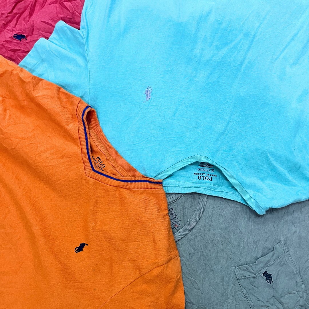 Packen Sie T-Shirts von RALPH LAUREN für die Uni ein