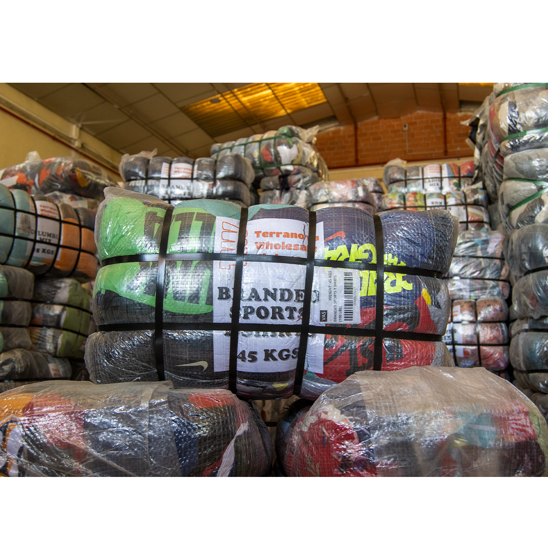 SPORT-T-SHIRTS MIT BALE-MARKE